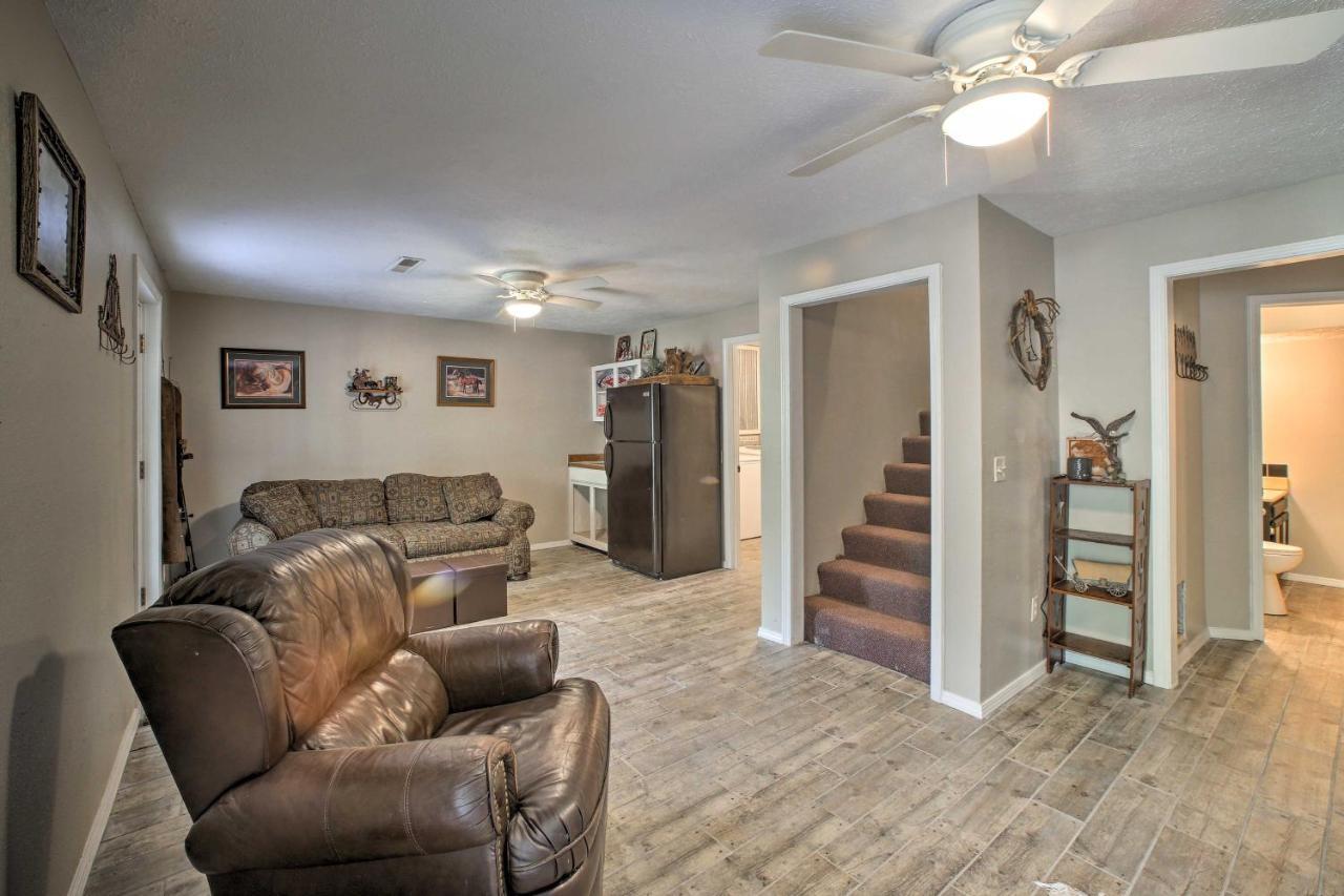 Lakefront Table Rock Home With Fire Pit! Golden Екстериор снимка